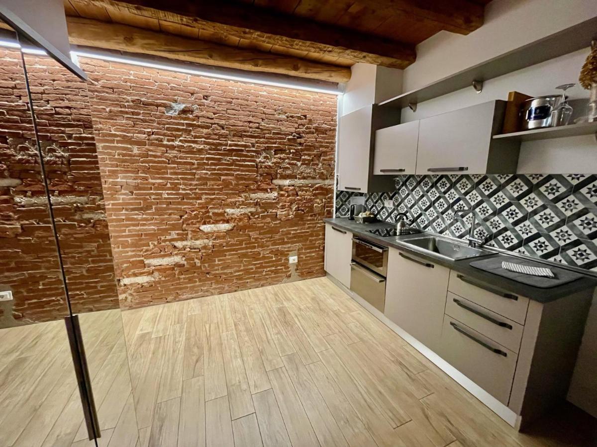 Unicumhouse Verona Exteriör bild